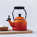 Demi Kettle with Phenolic Knob